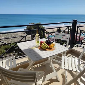 europroperties-sirena-apartaments.goldensandshotels.net/