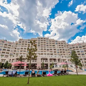 Апартаменты Summertime In South Bay